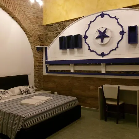 Marina Club Pensión 4*